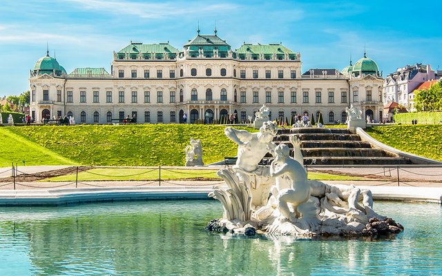 Das Belvedere in Wien ist ein prachtvolles Barockschloss.